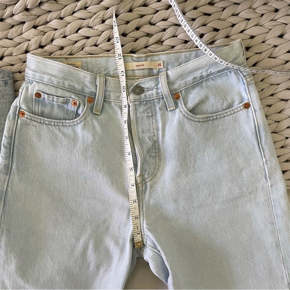 Levi’s Wedgie Jeans - Picture 6 of 8